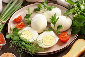 Яйца запеченные в духовке