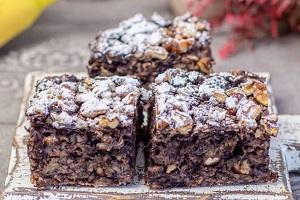 Пирог из овсянки без муки с бананами