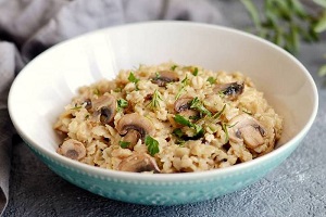 Рисовая каша с грибами