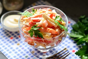 Салат Дипломат с крабовыми палочками