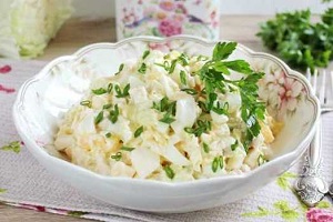 Салат с пекинской капустой и курицей