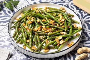 Фасоль с арахисом