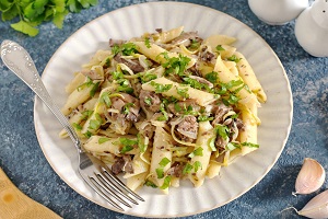Паста с цукини и тунцом
