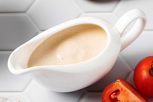 Заправка постная из фасоли к салатам