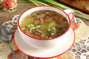 Гороховый суп с сосисками
