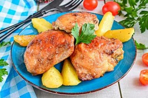 Куриные бедра в малиновом маринаде
