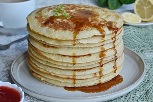 Пышные панкейки на кефире