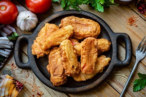 Крабовые палочки в кляре с чесноком
