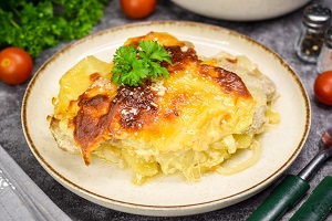 Мясо по-французски с греческим йогуртом