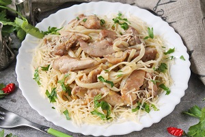 Лингвини с курицей