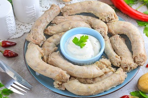 Вареные куриные шеи