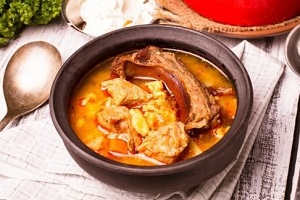 Гуляш из ребрышек