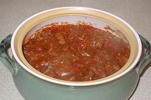 Гуляш из свинины в духовке