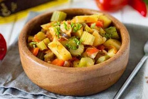 Овощное рагу с сельдереем