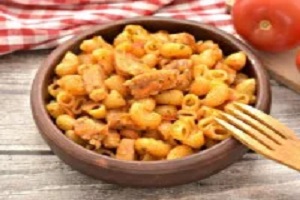 Гуляш из говядины с сыром