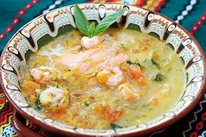 Рыбный суп с морепродуктами