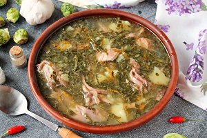 Щи из крошева с курицей