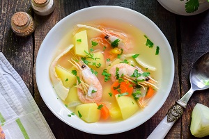 Суп с креветками и кальмарами