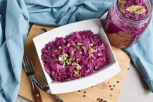 Краснокочанная капуста маринованная яблочным уксусом