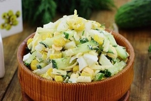 Салат с кальмаром и сыром