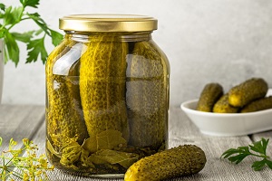 Маринованные огурцы с уксусом