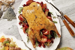 Утка в яблоках