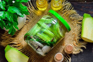 Маринованные кабачки на зиму Пальчики оближешь