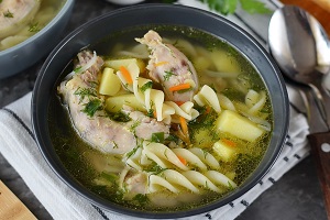 Суп из куриных шеек