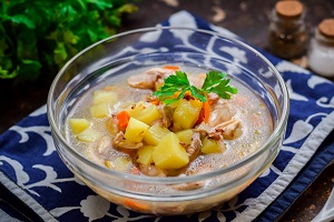 Суп из куриных бедрышек
