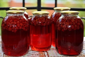Компот из малины на зиму