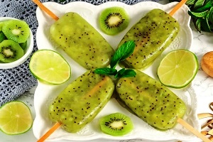 Фруктовый лед из киви с лаймом