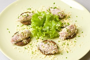 Форшмак с плавленым сыром и морковью