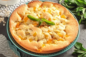 Пирог с бананом и абрикосом