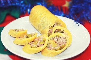 Сырный рулет с тунцом