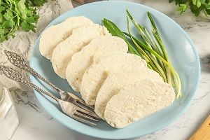 Адыгейский сыр на сыворотке