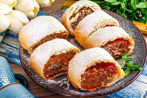 Штрудель с вареньем