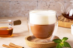 Чай с молочной пенкой