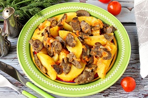Говяжьи почки с картошкой