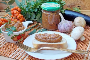 Икра из баклажанов с шампиньонами