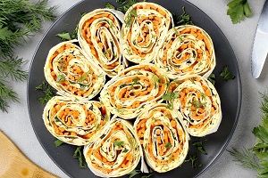Лаваш с морковью по-корейски