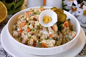 Салат Столичный с курицей