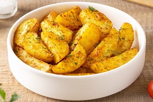 Картофель по-деревенски дольками