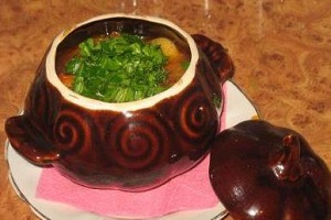 Картофель в горшочках