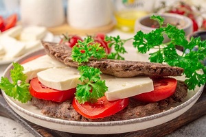 Льняная лепешка без пшеничной муки в микроволновке