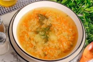 Рыбный суп с икрой мойвы
