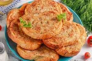 Гренки с куриным фаршем