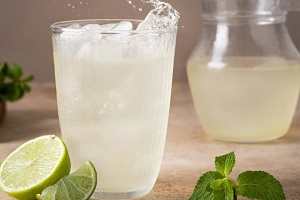 Лаймовый лимонад с лемонграссом