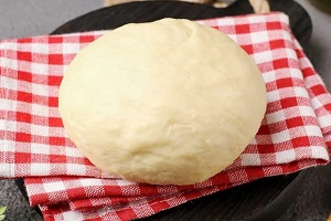 Бездрожжевое тесто с яйцами для лепёшек