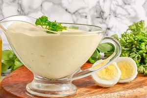 Майонез из сметаны с желтками