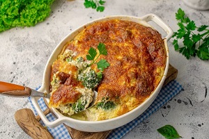 Запеканка из кабачков брокколи и цветной капусты